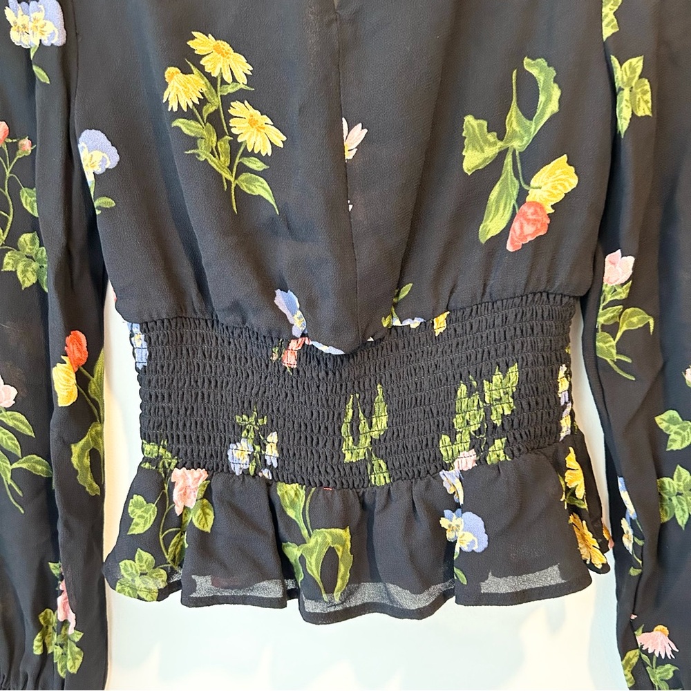 Reformation Hearth Top Night Bloom Size 0 - Picture 10 of 11